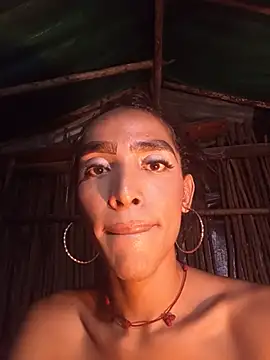 GabyMilan_ live