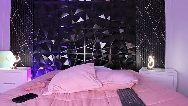 LizzyBrooks1 live