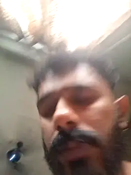 MALLUboy-04 profile