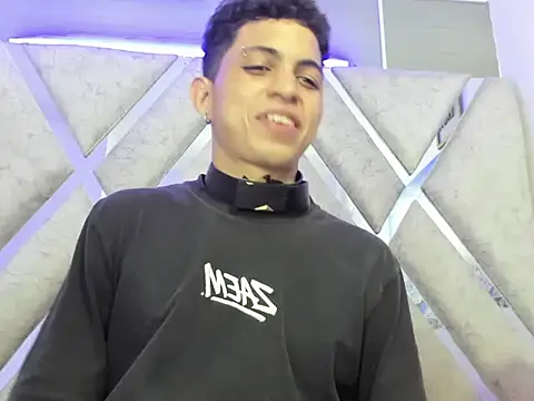 cameron_lux77 live