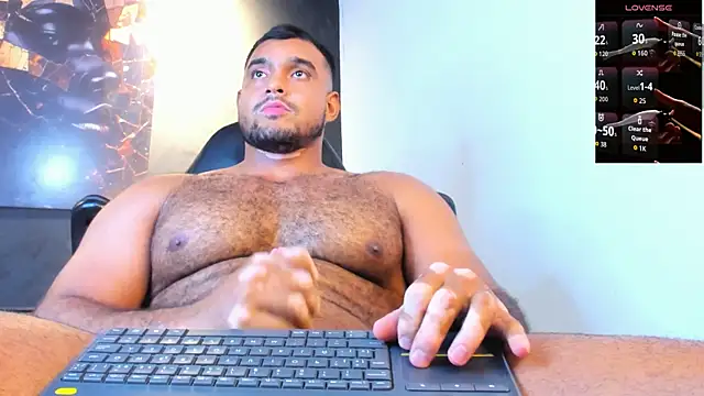 Big_furry_bear13 live