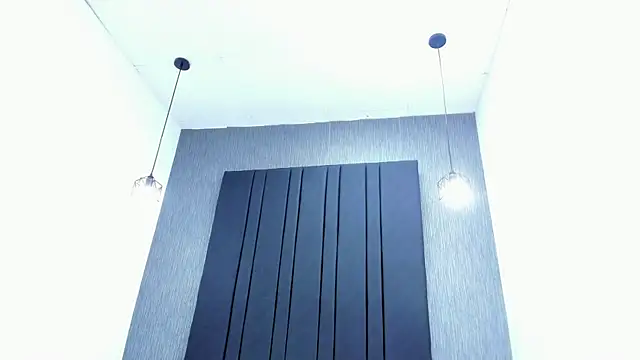 Emily_Collins69 live