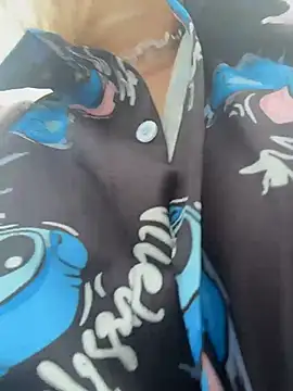 RonnieKiss live