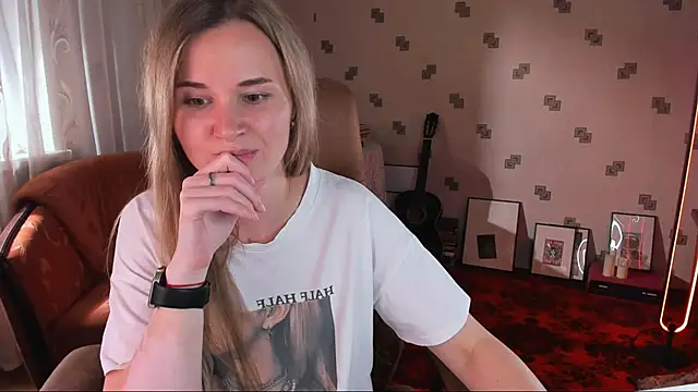 MiaSparkes live