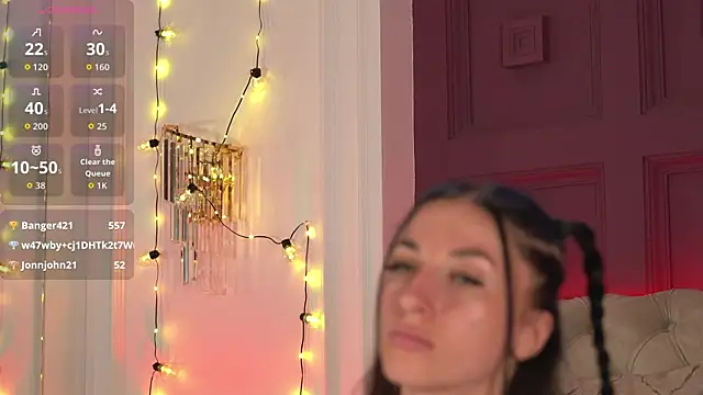 EllieJules live