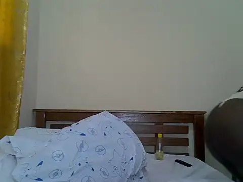 PrittyAnna live