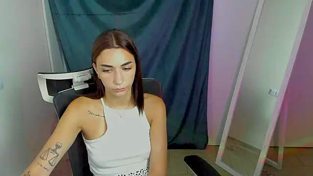 Bella_Night4 live