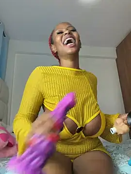 Rose_berry live