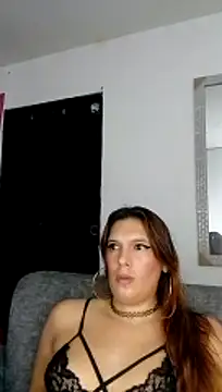 samanthaa_hot_ live