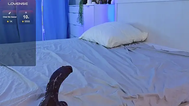 Bonnie_White live