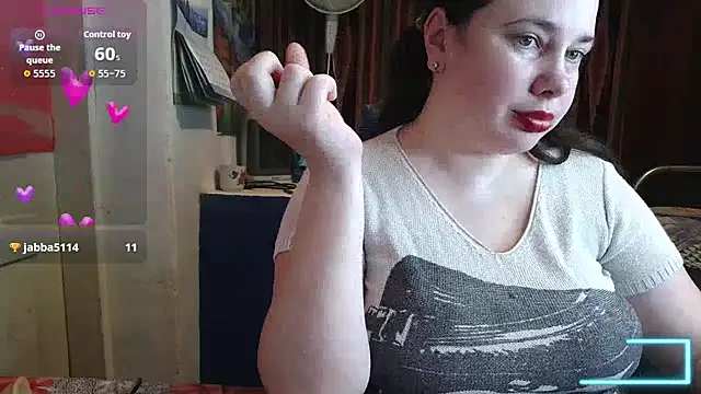 Cora_Maro live