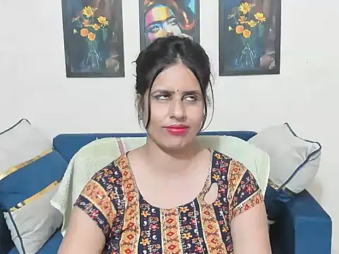 sara_conorr live