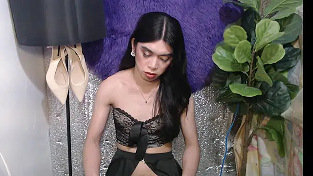 RoseAmarie live