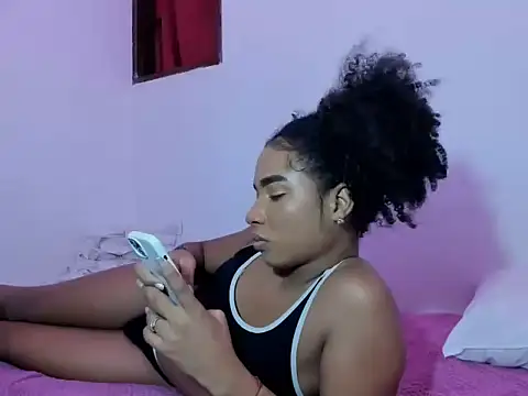 Nassoumi_Reyes live
