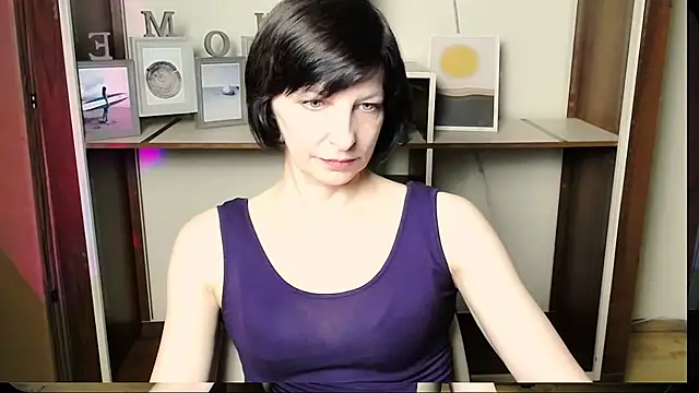 _AngeliaFlow_ live
