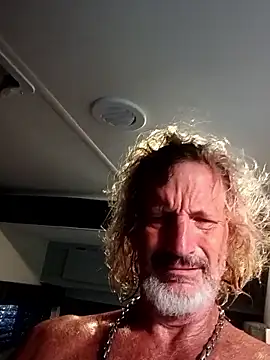 Cloudin_around live