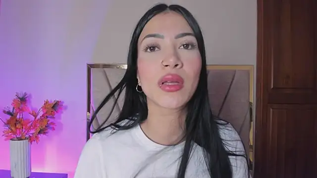 AbbieJoness_ live