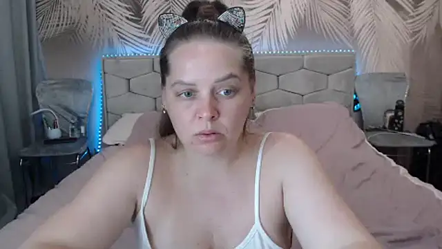 uliastar live