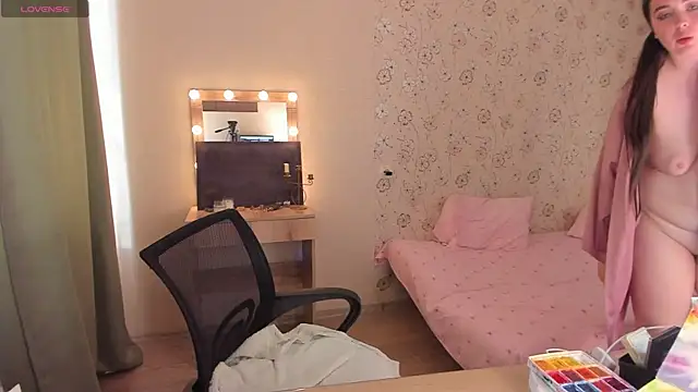 Alice_next_door live