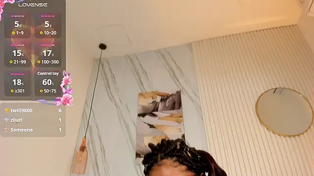 Afro_Luna live