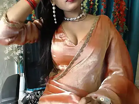 Naughtyy_Ranii01 live