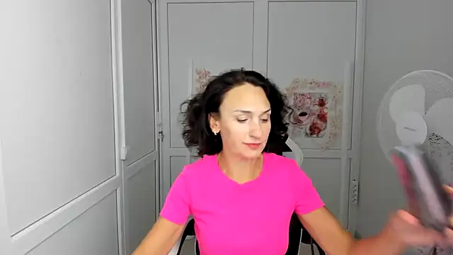 OliviaKateee live