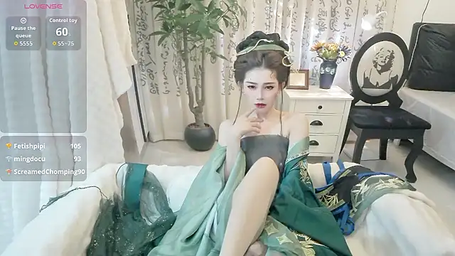 NANA-EET live
