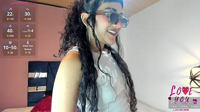 Hanna_Clark__ live