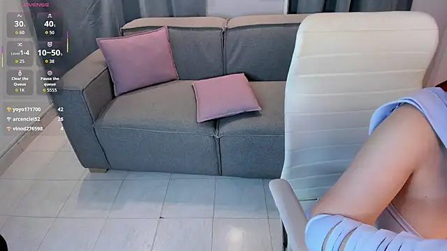 Nayla_Luxe live
