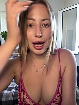 AlisaWhite live