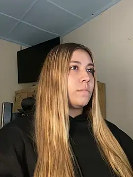 _BellaSmith_ live