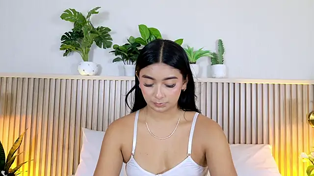 MeganCruzGB live