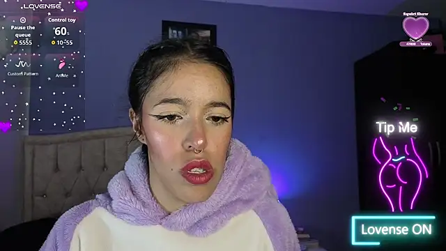 stephania_t live