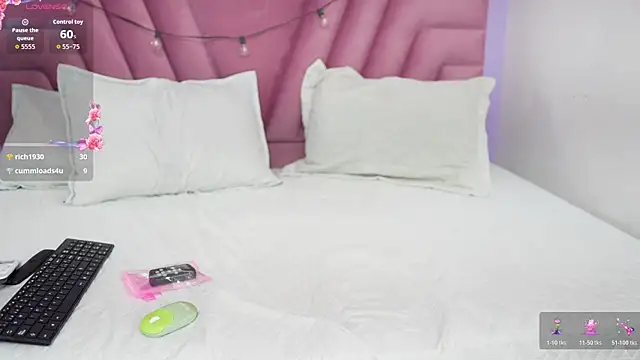 hornybarelylegalgirl live