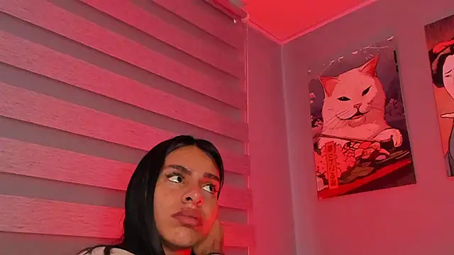 SaraAndrade_ live