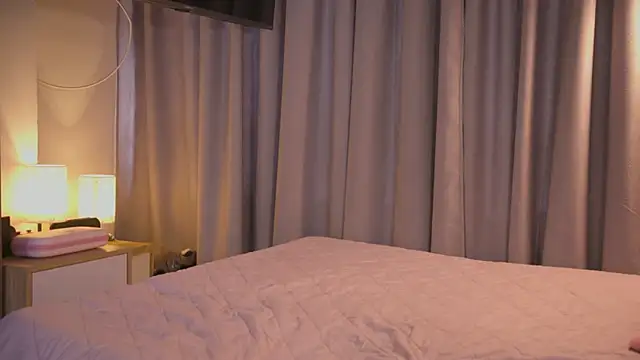 AitanaJhons_ live