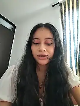L0lita_Emi12 live