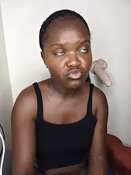 little_creamy live