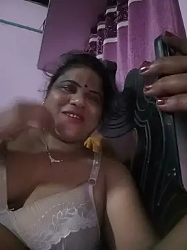Maya_Vabi live