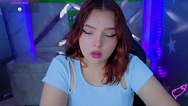 mia_foster_t live