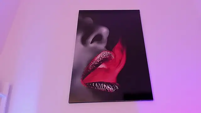 BellllaHoney live