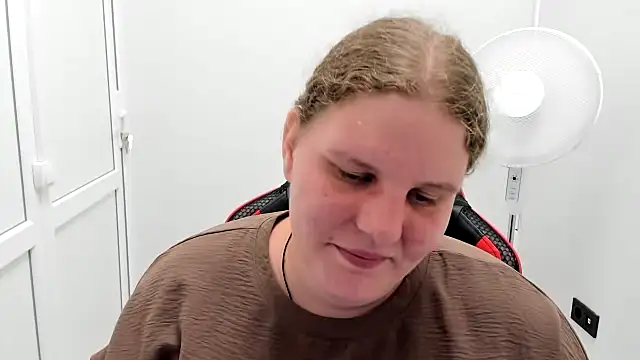 Bella_shyy_ live