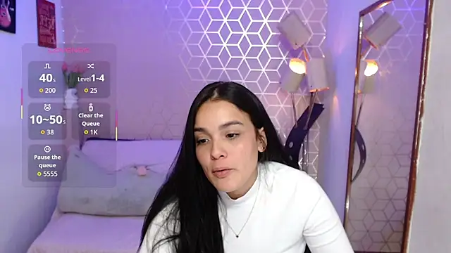 Victoria_Pivet live