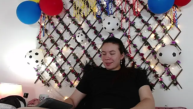 Samantha_Wallker live