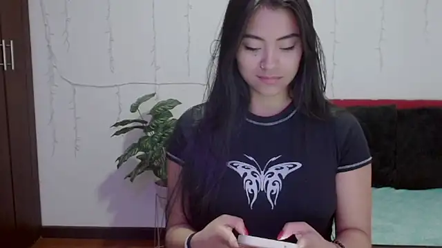 NatalyEscobar_lx live