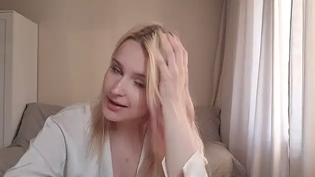BloomMoon live