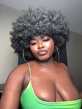 WomanNextdoor1 live