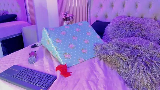 Violetaruizz live