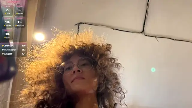 CurlyWinx live