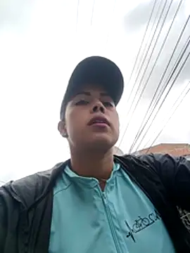 _andrea30 live